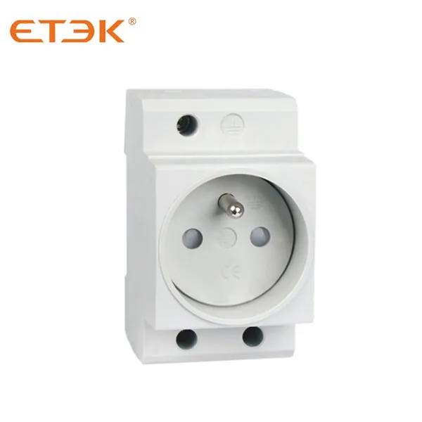 France style socket EKP7